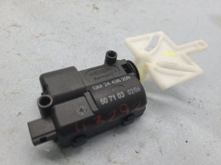 bontott RENAULT SCÉNIC II Központizár Motor Tankajtó