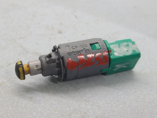 bontott RENAULT SCÉNIC II Kuplung Pedál Kapcsoló