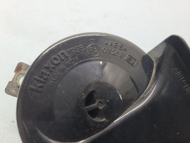 bontott RENAULT SCÉNIC II Kürt