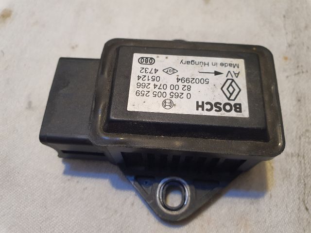 bontott RENAULT SCÉNIC II Menetstabilizátor