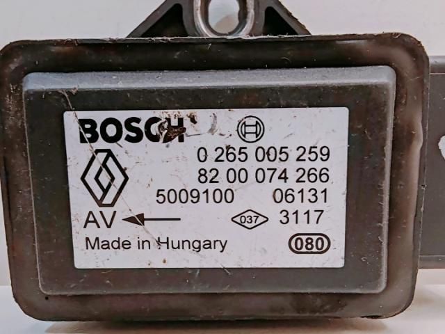 bontott RENAULT SCÉNIC II Menetstabilizátor