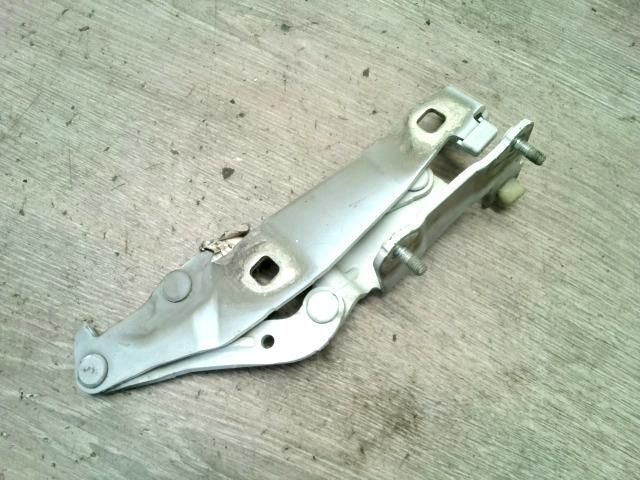 bontott RENAULT SCÉNIC II Motorháztető Jobb Zsanér