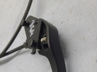 bontott RENAULT SCÉNIC II Motorháztető Nyitó Kar / Gomb