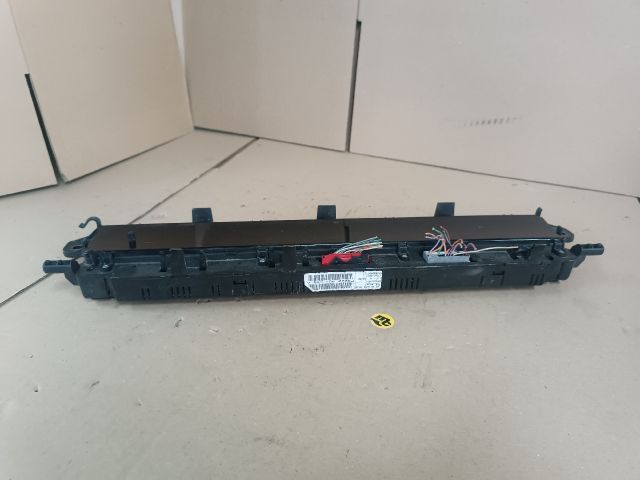 bontott RENAULT SCÉNIC II Multifunkciós Kijelző