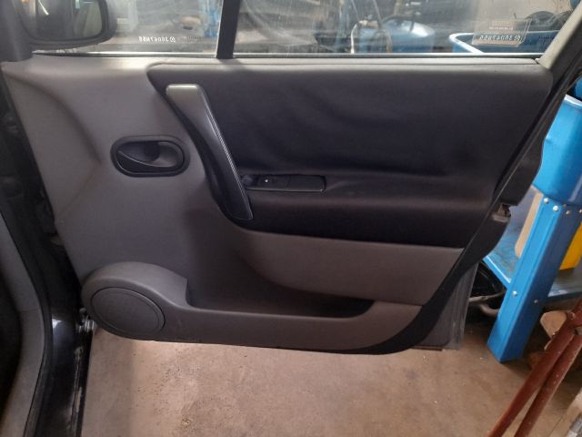 bontott RENAULT SCÉNIC II Multikormány