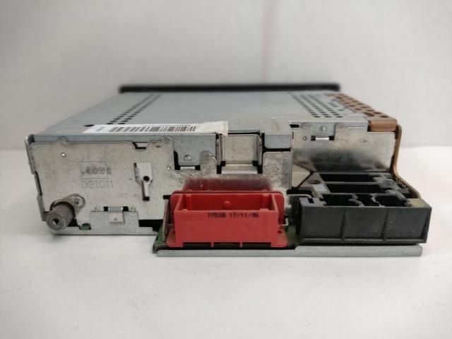 bontott RENAULT SCÉNIC II Multimédia Vezérlő