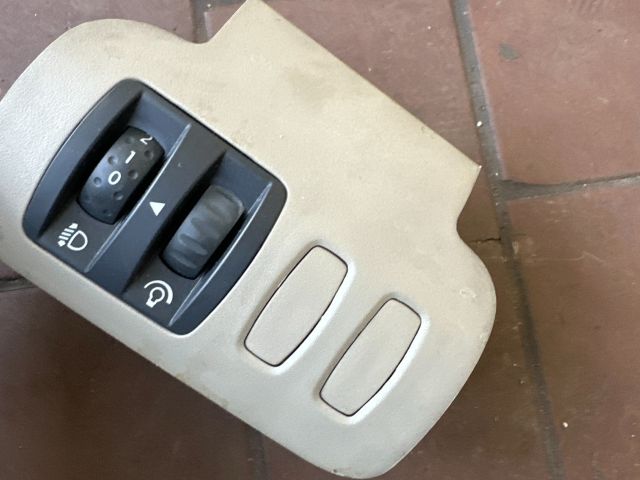 bontott RENAULT SCÉNIC II Műszerfal Fényerő Szabályzó