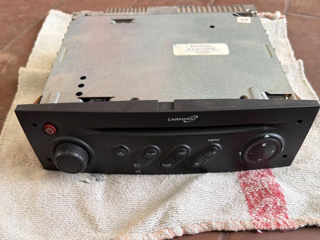 bontott RENAULT SCÉNIC II Navigációs Fejegység