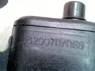 bontott RENAULT SCÉNIC II Nívópálca Hüvely