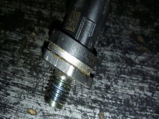 bontott RENAULT SCÉNIC II Nyomásszabályzó Szelep