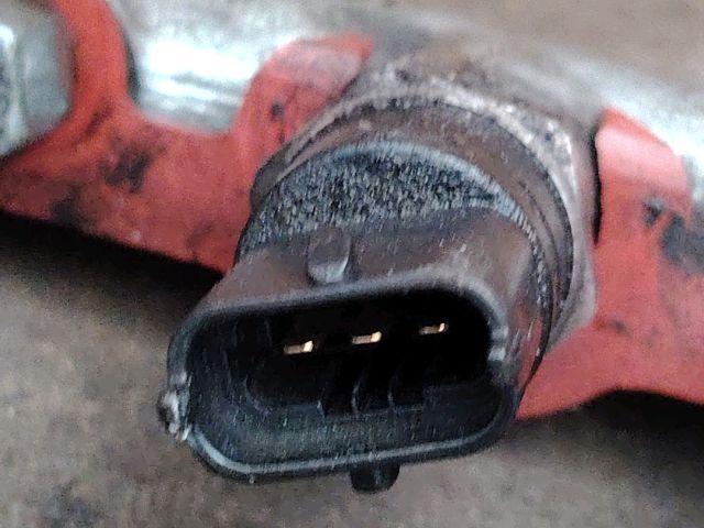 bontott RENAULT SCÉNIC II Nyomásszabályzó Szelep