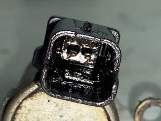 bontott RENAULT SCÉNIC II Olajnyomás Szelep Okoskerékhez