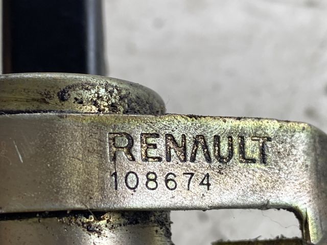 bontott RENAULT SCÉNIC II Olajnyomás Szelep Okoskerékhez