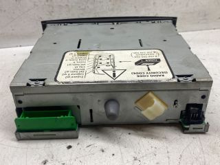 bontott RENAULT SCÉNIC II Rádió / CD