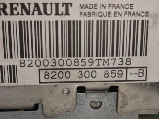 bontott RENAULT SCÉNIC II Rádió / CD