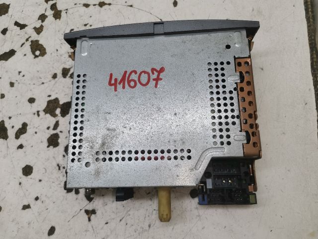 bontott RENAULT SCÉNIC II Rádió / CD