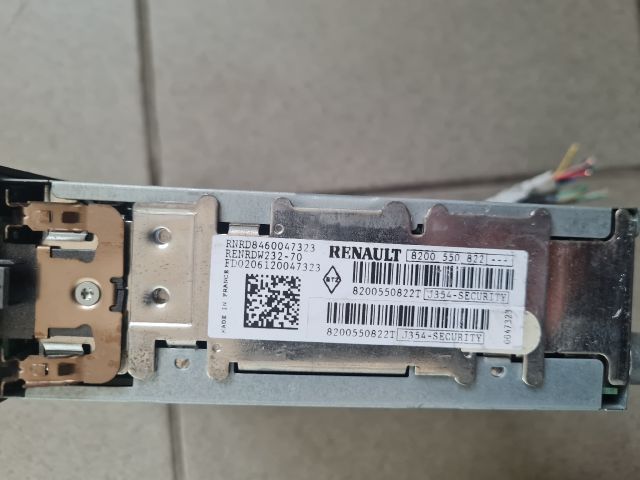 bontott RENAULT SCÉNIC II Rádió / CD