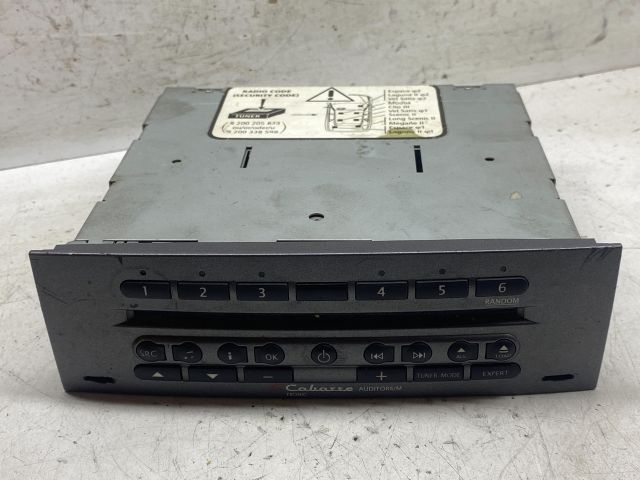 bontott RENAULT SCÉNIC II Rádió / CD