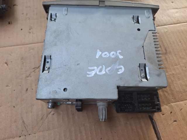 bontott RENAULT SCÉNIC II Rádió / CD