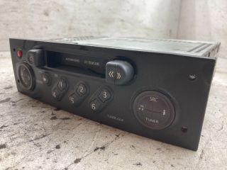 bontott RENAULT SCÉNIC II Rádió / CD