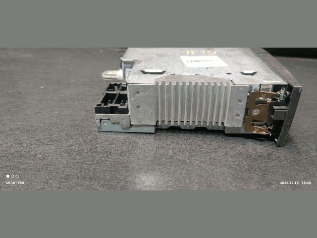 bontott RENAULT SCÉNIC II Rádió / CD