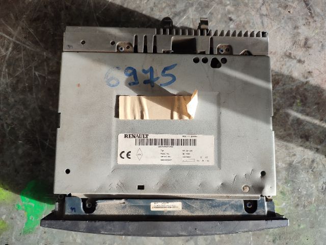 bontott RENAULT SCÉNIC II Rádió / CD