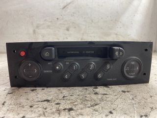 bontott RENAULT SCÉNIC II Rádió / CD