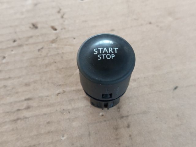 bontott RENAULT SCÉNIC II Start / Stop Indító Gomb