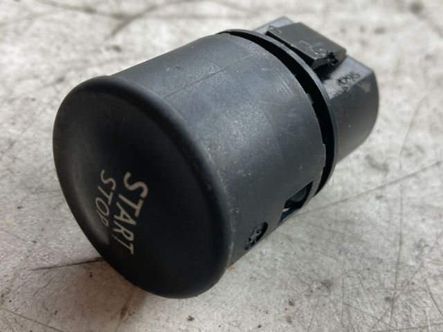 bontott RENAULT SCÉNIC II Start / Stop Indító Gomb