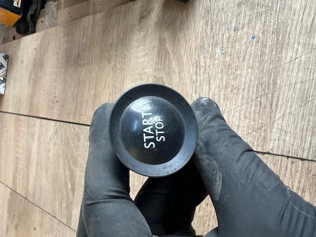 bontott RENAULT SCÉNIC II Start / Stop Indító Gomb