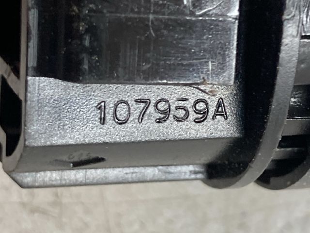 bontott RENAULT SCÉNIC II Start / Stop Indító Gomb