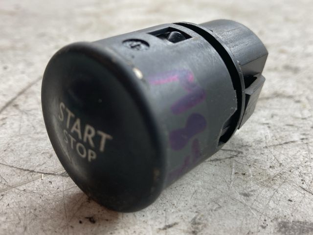 bontott RENAULT SCÉNIC II Start / Stop Indító Gomb