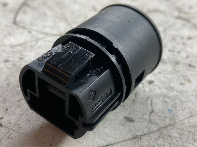 bontott RENAULT SCÉNIC II Start / Stop Indító Gomb