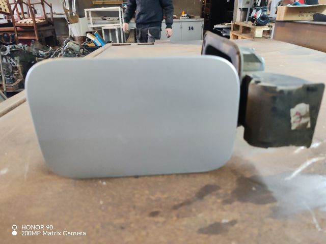 bontott RENAULT SCÉNIC II Tankajtó