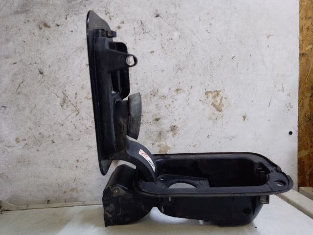 bontott RENAULT SCÉNIC II Tankajtó