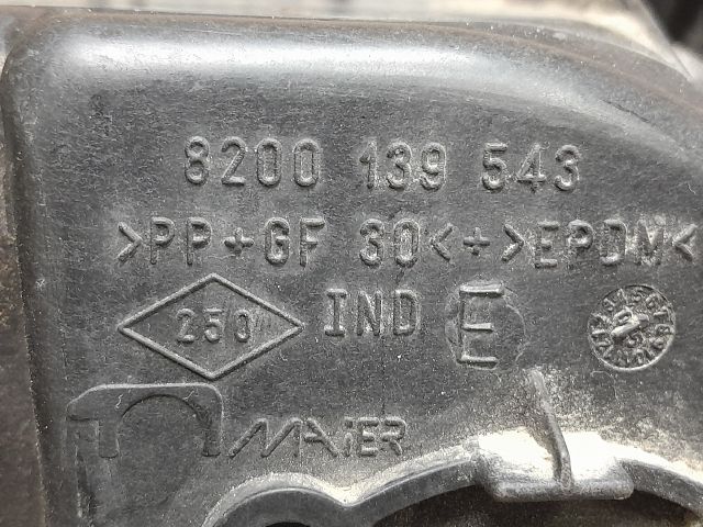 bontott RENAULT SCÉNIC II Tankajtó