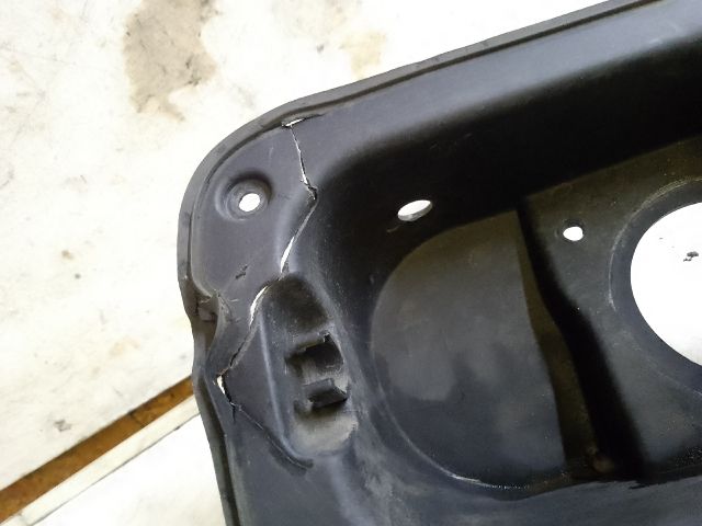 bontott RENAULT SCÉNIC II Tankajtó