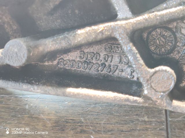 bontott RENAULT SCÉNIC II Tartó Bak