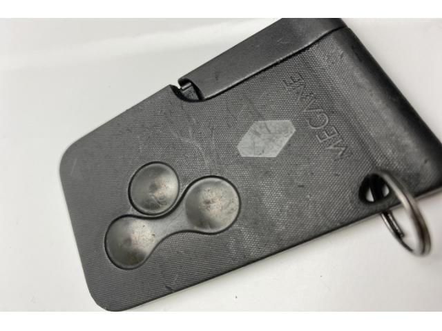 bontott RENAULT SCÉNIC II Távirányító Kulcsbetét