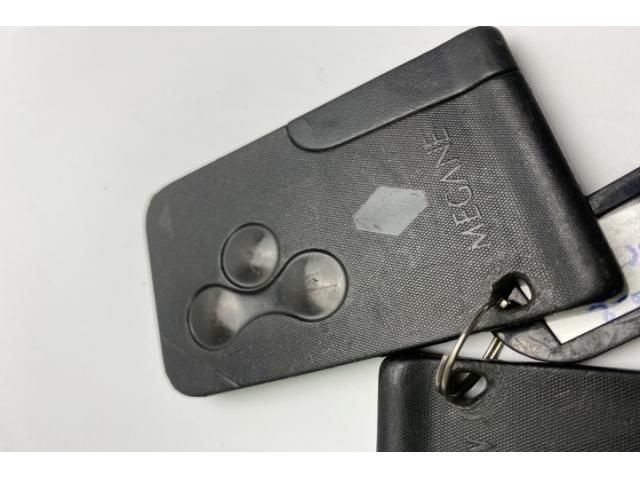 bontott RENAULT SCÉNIC II Távirányító Kulcsbetét