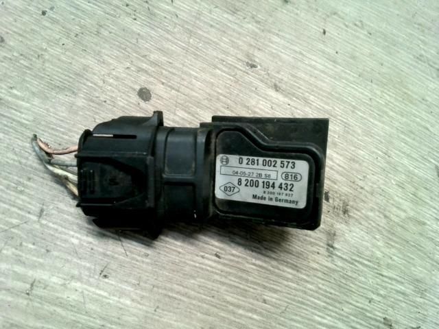 bontott RENAULT SCÉNIC II Töltőnyomás Érzékelő