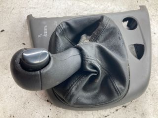 bontott RENAULT SCÉNIC II Váltószoknya