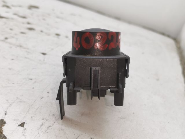 bontott RENAULT SCÉNIC II Vészvillogó Kapcsoló