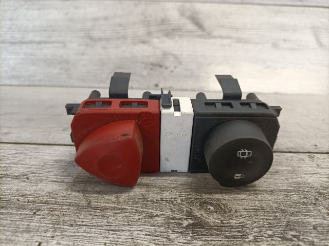 bontott RENAULT SCÉNIC II Vészvillogó Kapcsoló