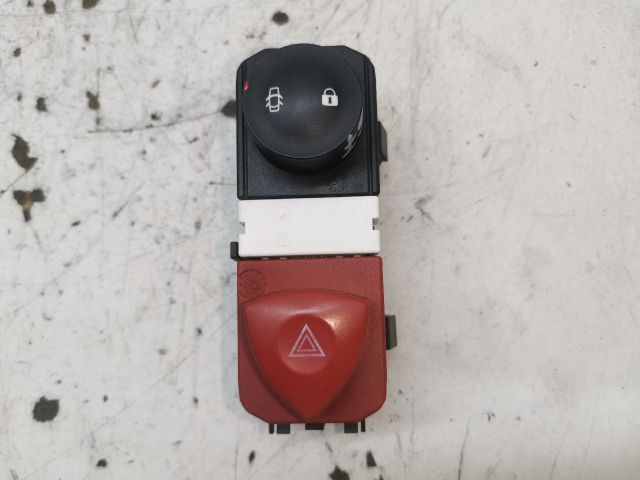 bontott RENAULT SCÉNIC II Vészvillogó Kapcsoló