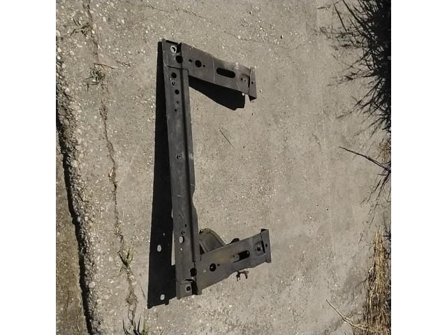 bontott RENAULT SCÉNIC II Vízhűtő Radiátor Tartó