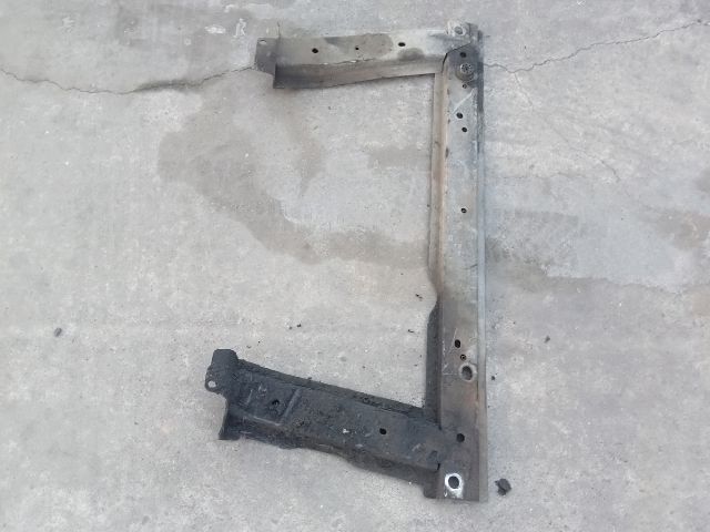 bontott RENAULT SCÉNIC II Vízhűtő Radiátor Tartó