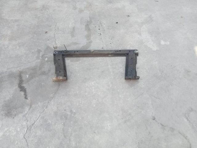 bontott RENAULT SCÉNIC II Vízhűtő Radiátor Tartó