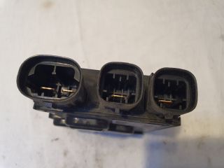 bontott RENAULT SCÉNIC III Biztosítéktábla Motortér