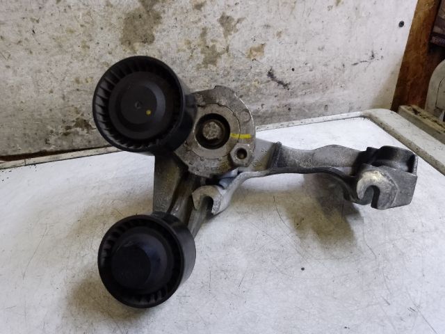 bontott RENAULT SCÉNIC III Generátor Tartó Bak